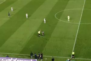 Συμπλήρωσε κάρτες...