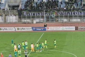 Το "ευχαριστώ" με χειροκρότημα! (Φώτος kerkida) 