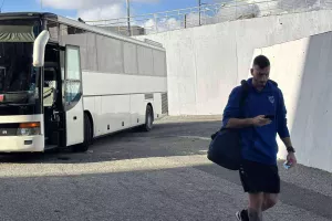 (Φώτος Kerkida) Η άφιξη της Ομόνοιας Αραδίππου