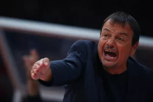 Aταμάν: «Είχαμε πλεονέκτημα, ο Ολυμπιακός έχασε δύο παίκτες και εμείς έναν - Εξαιρετικός ο Σορτς, ανέλαβε ευθύνες»