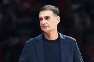 Μπαρτζώκας: "Χρειάζεται να είμαστε πιο σκληροί στην άμυνα"