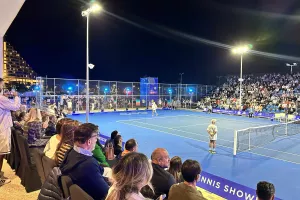(Φώτος Kerkida) ΕΝΤΥΠΩΣΙΑΚΟ Tennis Showdown στην Marcos Baghdatis Tennis Academy