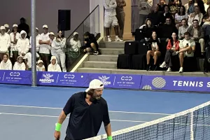 (Φώτος Kerkida) ΕΝΤΥΠΩΣΙΑΚΟ Tennis Showdown στην Marcos Baghdatis Tennis Academy