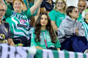Ανόρθωση - Άρης: Σ' ένα λεπτό, το... έκοψαν στη μέση