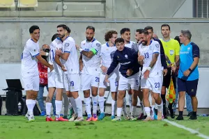 ΑΠΛΑ πράγματα "Είμαστε ΟΜΑΔΑ"