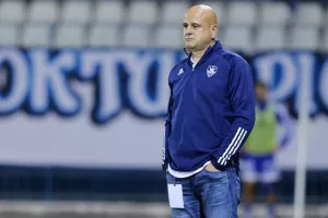 Ανόρθωση - Άρης: Σ' ένα λεπτό, το... έκοψαν στη μέση