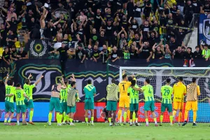 (ΒΙΝΤΕΟ Kerkida) Είχε και...after party για την ΑΕΚ!