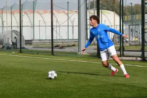 (Φώτος) Youth League: Έριξε τριάρα στην Καϊράτ και έφυγε με "διπλό" η Κ19 Πάφος FC!