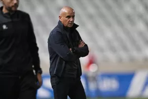 ΑΠΟΕΛ-Ολυμπιακός: Γαλαζοκίτρινη...ΕΠΙΣΤΡΟΦΗ στο φινάλε και "Χ"! (φώτος)