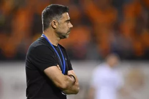 Ομόνοια Αραδίππου-ΑΠΟΕΛ: 4η σερί νίκη με τεσσάρα (φώτος)