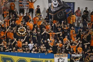 Ομόνοια Αραδίππου-ΑΠΟΕΛ: 4η σερί νίκη με τεσσάρα (φώτος)