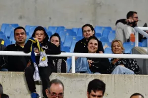 ΑΠΟΕΛ-Ολυμπιακός: Γαλαζοκίτρινη...ΕΠΙΣΤΡΟΦΗ στο φινάλε και "Χ"! (φώτος)