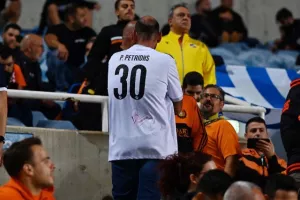 ΑΠΟΕΛ-Ολυμπιακός: Γαλαζοκίτρινη...ΕΠΙΣΤΡΟΦΗ στο φινάλε και "Χ"! (φώτος)