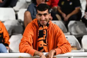 ΑΠΟΕΛ-Ολυμπιακός: Γαλαζοκίτρινη...ΕΠΙΣΤΡΟΦΗ στο φινάλε και "Χ"! (φώτος)