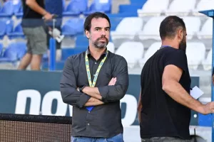 Ομόνοια Αραδίππου-ΑΠΟΕΛ: 4η σερί νίκη με τεσσάρα (φώτος)