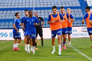 Ομόνοια Αραδίππου-ΑΠΟΕΛ: 4η σερί νίκη με τεσσάρα (φώτος)