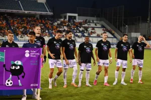 Ομόνοια Αραδίππου-ΑΠΟΕΛ: 4η σερί νίκη με τεσσάρα (φώτος)