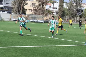 (Φωτορεπορτάζ) Κ15 Άρης-ΑΕΛ