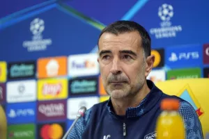 Καρσέδο: "Είμαστε σε παρόμοιο επίπεδο - Καϊράτ... όπως Άρης"