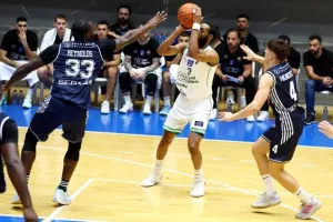 Νίκη στο "θρίλερ" με ήρωα τον Καραγιάννη! (Φώτος)