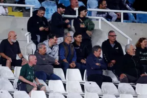 ΑΠΟΕΛ-Ολυμπιακός: Γαλαζοκίτρινη...ΕΠΙΣΤΡΟΦΗ στο φινάλε και "Χ"! (φώτος)