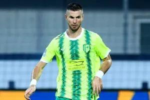 Ρομπέρζ (8-1)