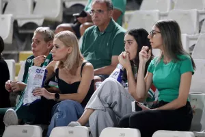 (Ομόνοια - Mainz) ΦΩΤΟΡΕΠΟΡΤΑΖ από τις κερκίδες