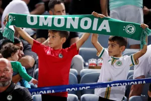 (Ομόνοια - Mainz) ΦΩΤΟΡΕΠΟΡΤΑΖ από τις κερκίδες