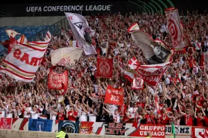 (Ομόνοια - Mainz) ΦΩΤΟΡΕΠΟΡΤΑΖ από τις κερκίδες