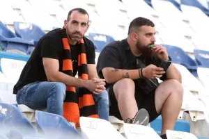 Ομόνοια Αραδίππου-ΑΠΟΕΛ: 4η σερί νίκη με τεσσάρα (φώτος)