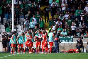(ΒΙΝΤΕΟ Kerkida) Γκολ, ένταση και προσωρινή διακοπή!