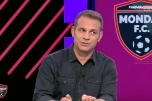 Ντέμης: «Πρέπει να τολμάς, η ΑΕΚ μπήκε με φόβο - Ο Ολυμπιακός χωρίς να πιάσει σπουδαία απόδοση, κέρδισε εύκολα»