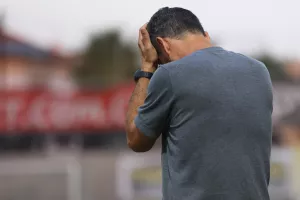 Εθνικός Λατσιών-ΑΕΛ:Χιτσκοκική πρόκριση στο ντεμπούτο Μαρτίνς!