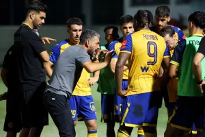 Εθνικός Λατσιών-ΑΕΛ:Χιτσκοκική πρόκριση στο ντεμπούτο Μαρτίνς!