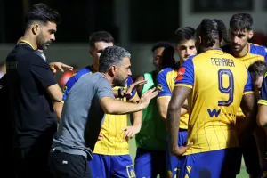 Εθνικός Λατσιών-ΑΕΛ:Χιτσκοκική πρόκριση στο ντεμπούτο Μαρτίνς!