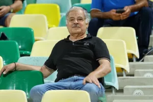 ΦΩΤΟΡΕΠΟΡΤΑΖ (κερκίδες) από το ΑΕΚ-AZ Alkmaar