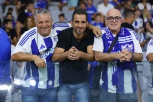 Φωτορεπορτάζ/ Ο κόσμος στο ΑΕΛ - Ανόρθωση