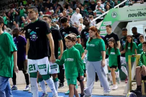 Λευκή... ισοπαλία στο ΓΣΠ/Με 10 ο Άρης για 70+ λεπτά