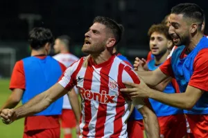 Freedom 24 Krasava ΕΝΥ-Νέα Σαλαμίνα: Ερυθρόλευκη πρόκριση στα πέναλτι!  