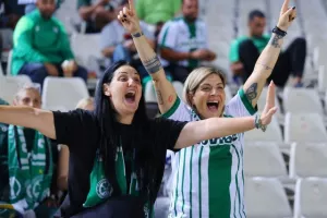 (Ομόνοια - Mainz) ΦΩΤΟΡΕΠΟΡΤΑΖ από τις κερκίδες