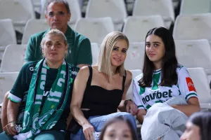 (Ομόνοια - Mainz) ΦΩΤΟΡΕΠΟΡΤΑΖ από τις κερκίδες