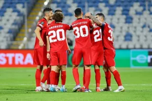 Ντρίτα - Ομόνοια: Πήγε για το τρίποντο, έμεινε στο "Χ"