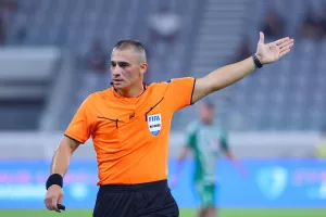 Φελλάς στο Super Cup-Ξένος στο βαρ