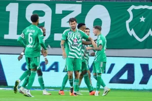 Άρης-ΑΕΛ: Καταιγιστικός και… τεσσάρα / Όλα στο Β μέρος (φώτος)
