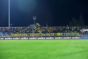 800 για τους ΑΕΛίστες