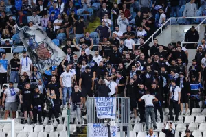 Το παράδειγμα της Θύρας 1 για ΟΛΟΥΣ τους Απολλωνίστες