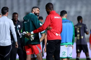 Λευκή... ισοπαλία στο ΓΣΠ/Με 10 ο Άρης για 70+ λεπτά