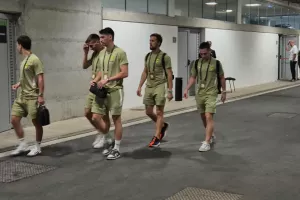 (ΦΩΤΟΣ kerkida) Η άφιξη της AΕΚ