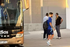 (ΦΩΤΟΣ kerkida) Η άφιξη της Ανόρθωσης 