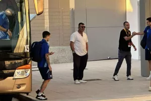 (ΦΩΤΟΣ kerkida) Η άφιξη της Ανόρθωσης 